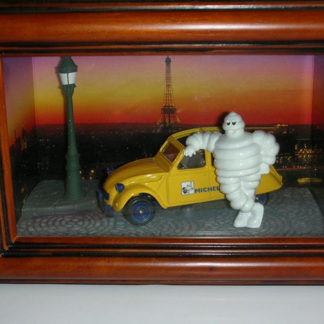 Bib Frame World Diorama
