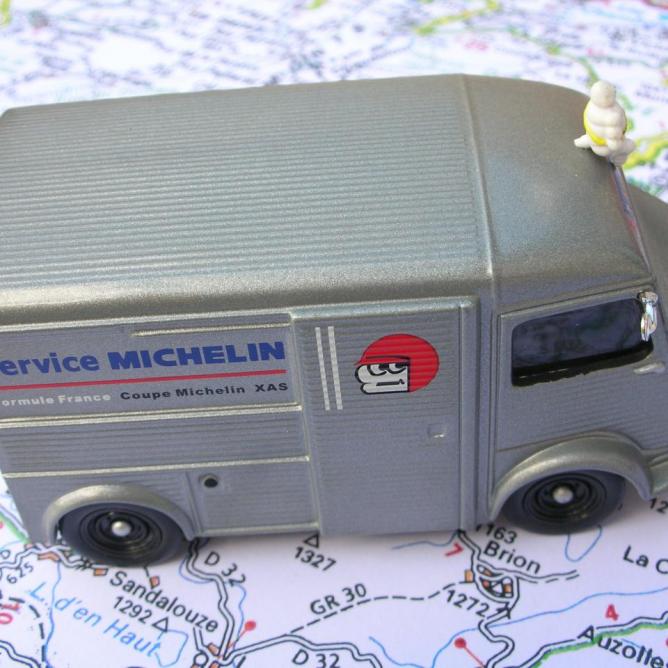 Fourgon Citroën Type H service compétition Michelin