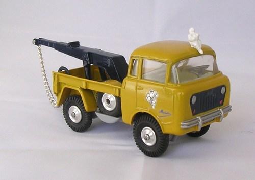  Jeep FJ150 Wrecker 
