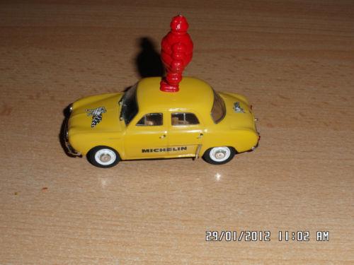 Renault Dauphine 