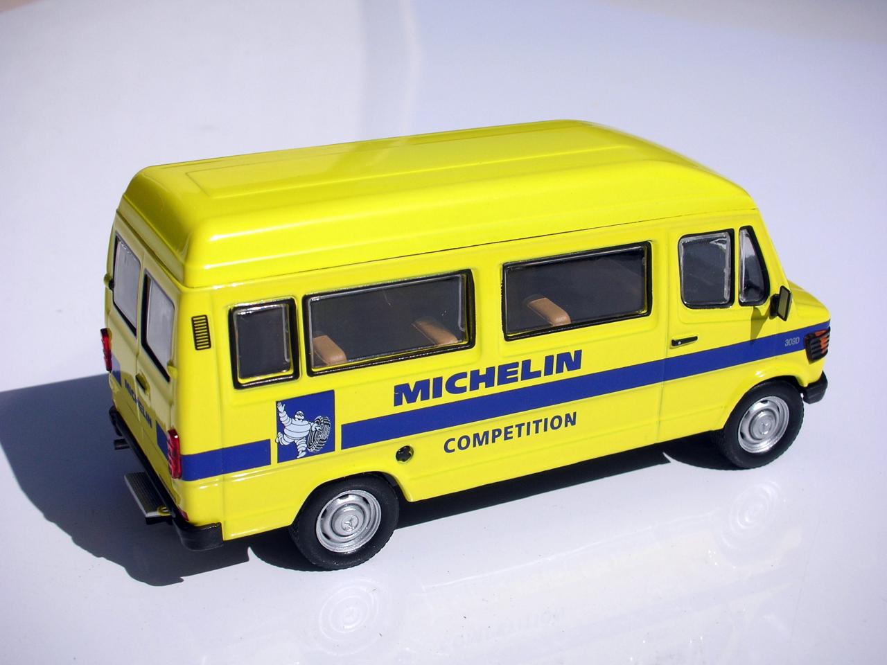 mercedes-l-309-d-minibus-altaya-39.jpg